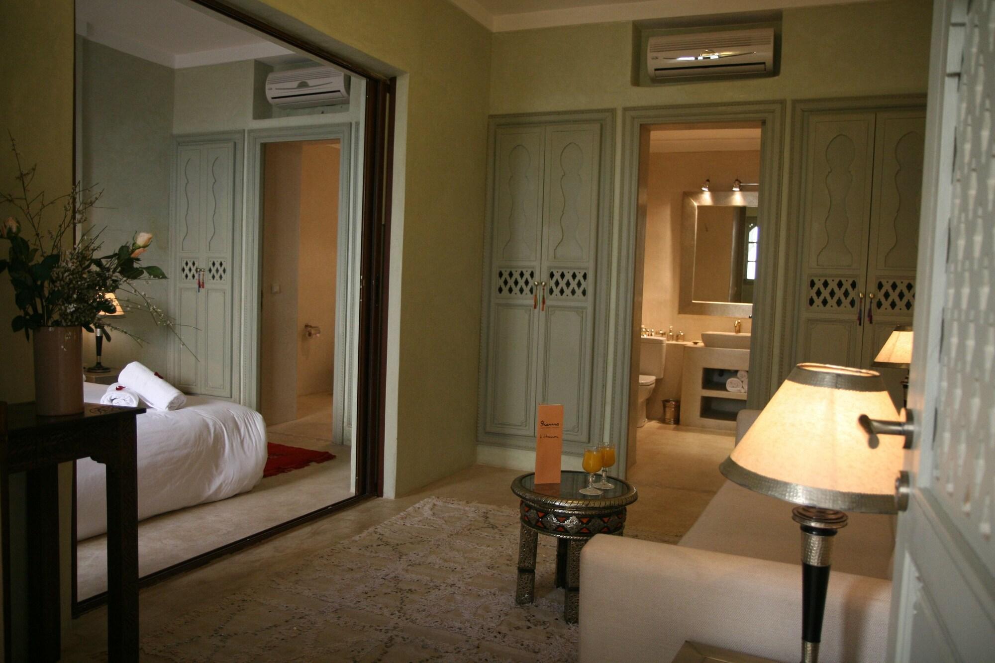 Riad Shama & 4*